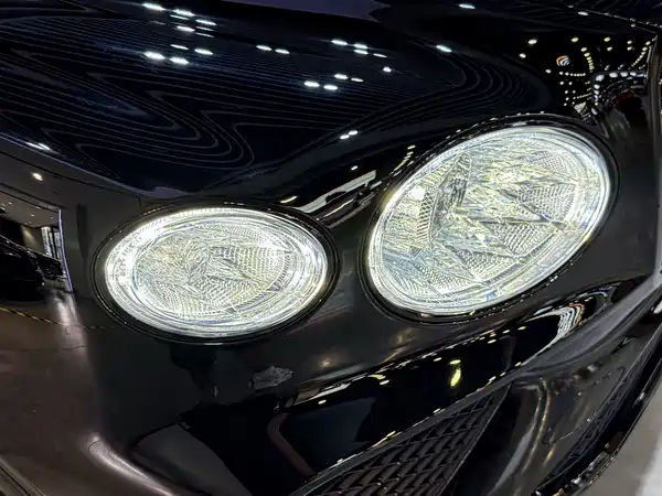 Bentley Bentayga 2021