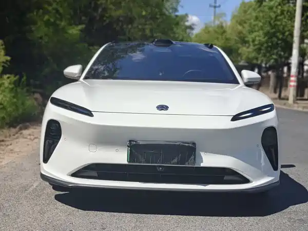 NIO ET5 2023