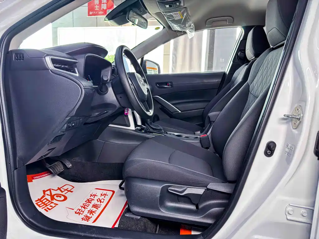 Toyota Corolla Cross 2025
