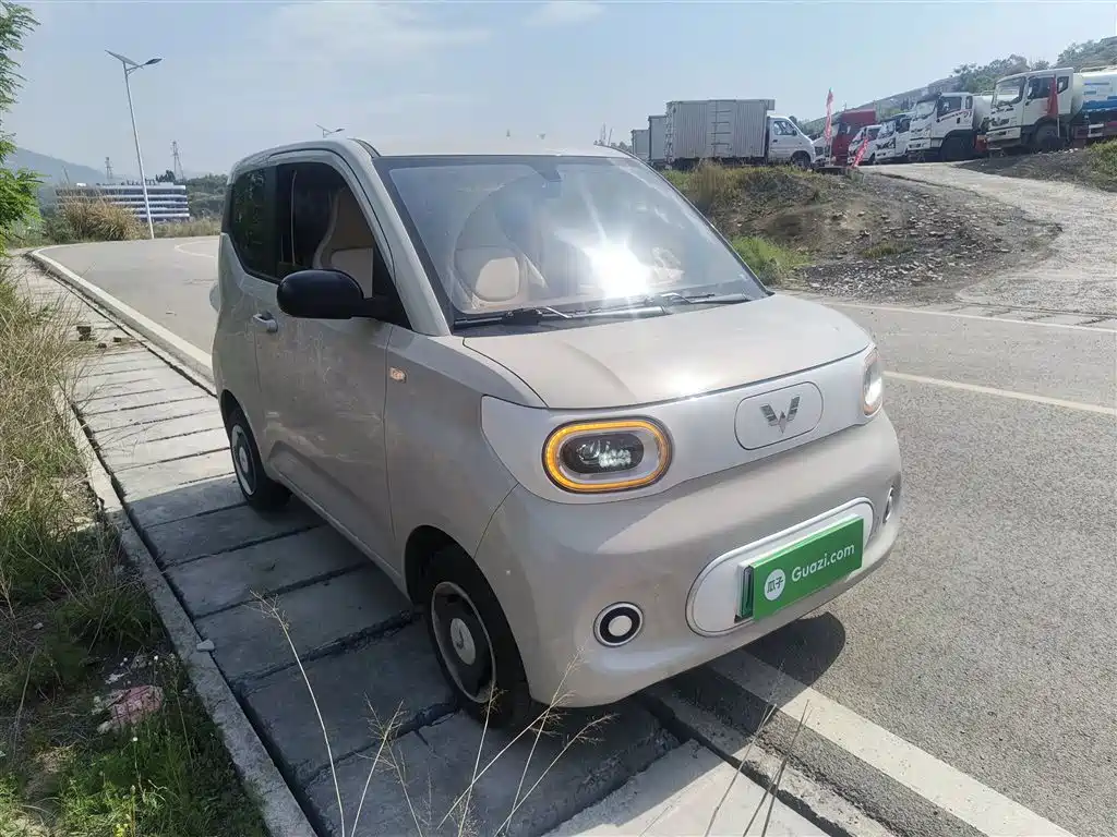 Wuling MINIEV 2025