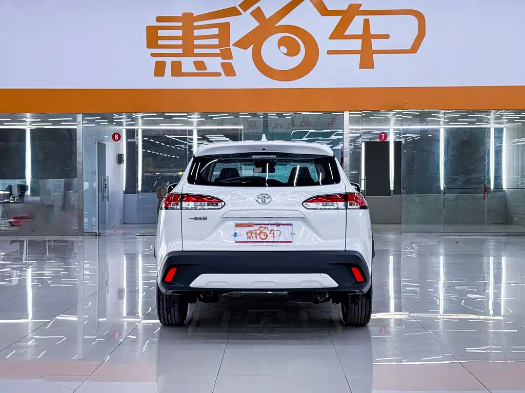 Toyota Corolla Cross 2025 — фото 17