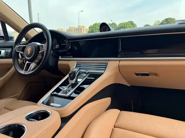 Porsche Panamera 2017