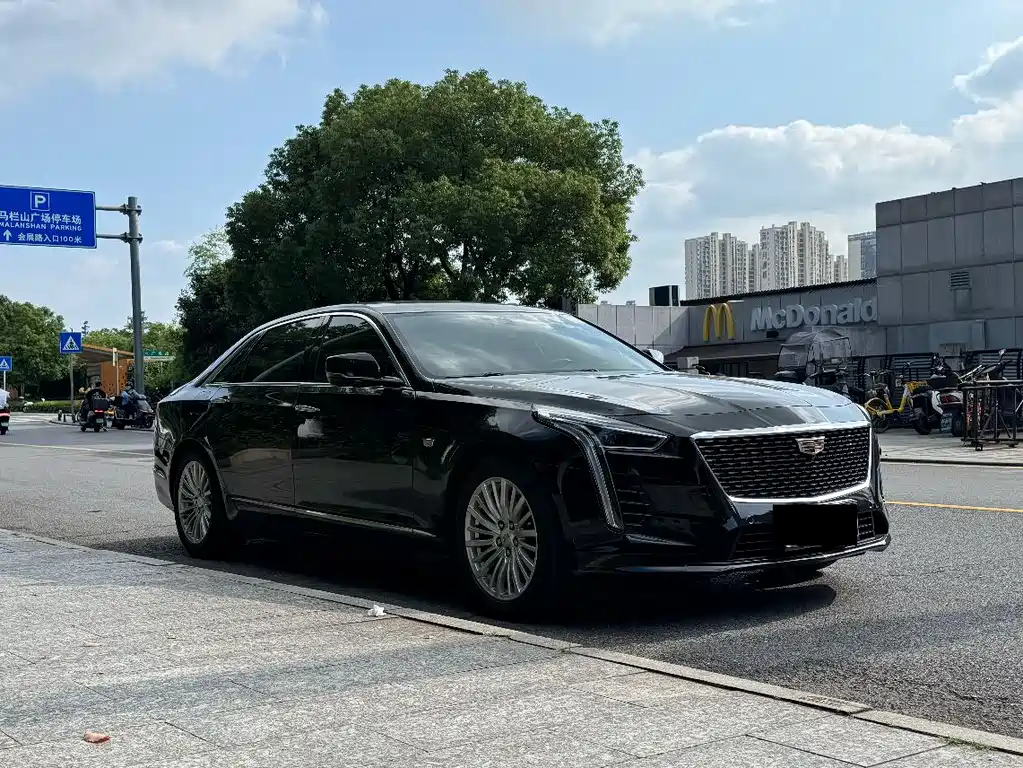 Cadillac CT6 2019 — фото 3