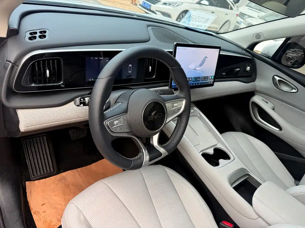 BYD Sealion 05 EV 2025 — фото 18