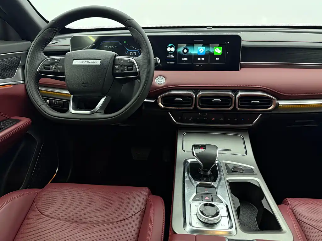 Jetour X70 PLUS 2022 — фото 16