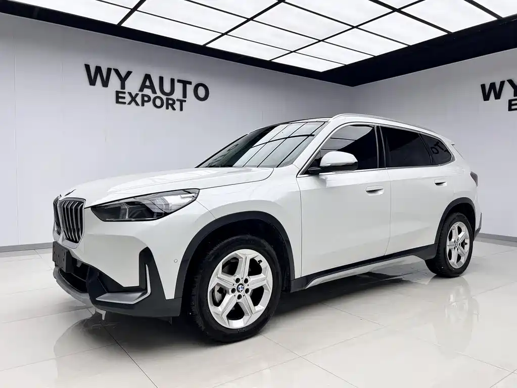 BMW X1 2024 — фото 1