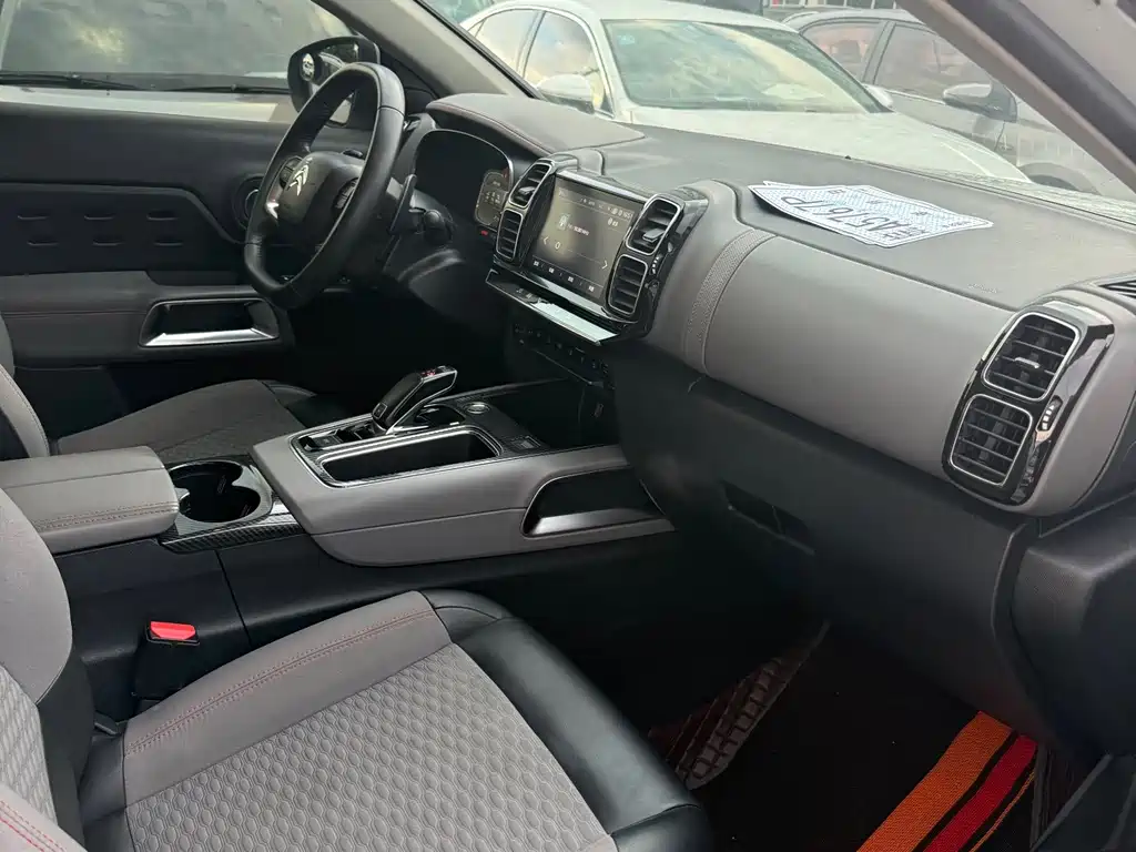 Citroën C5 Aircross 2018 — фото 6