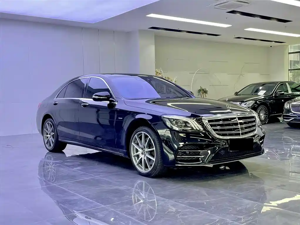 Mercedes-Benz S-Class 2020