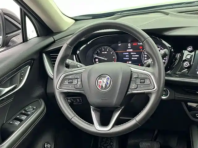 Buick Envision Plus 2022 — фото 12