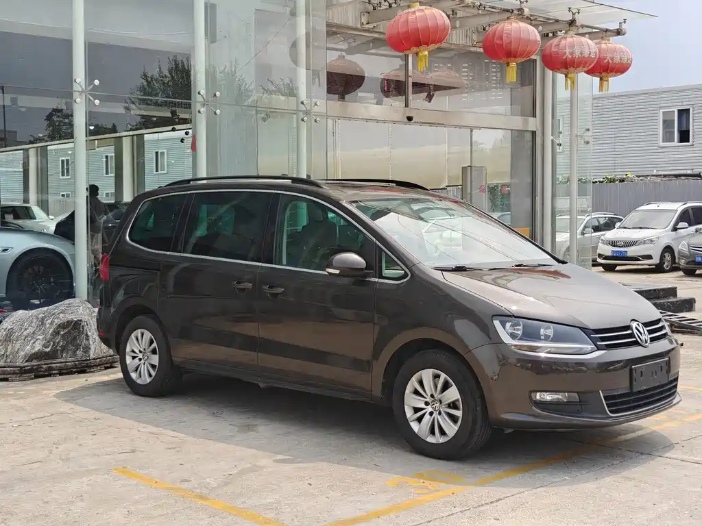 Volkswagen Sharan 2016 — фото 3