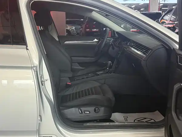 Volkswagen Magotan 2019