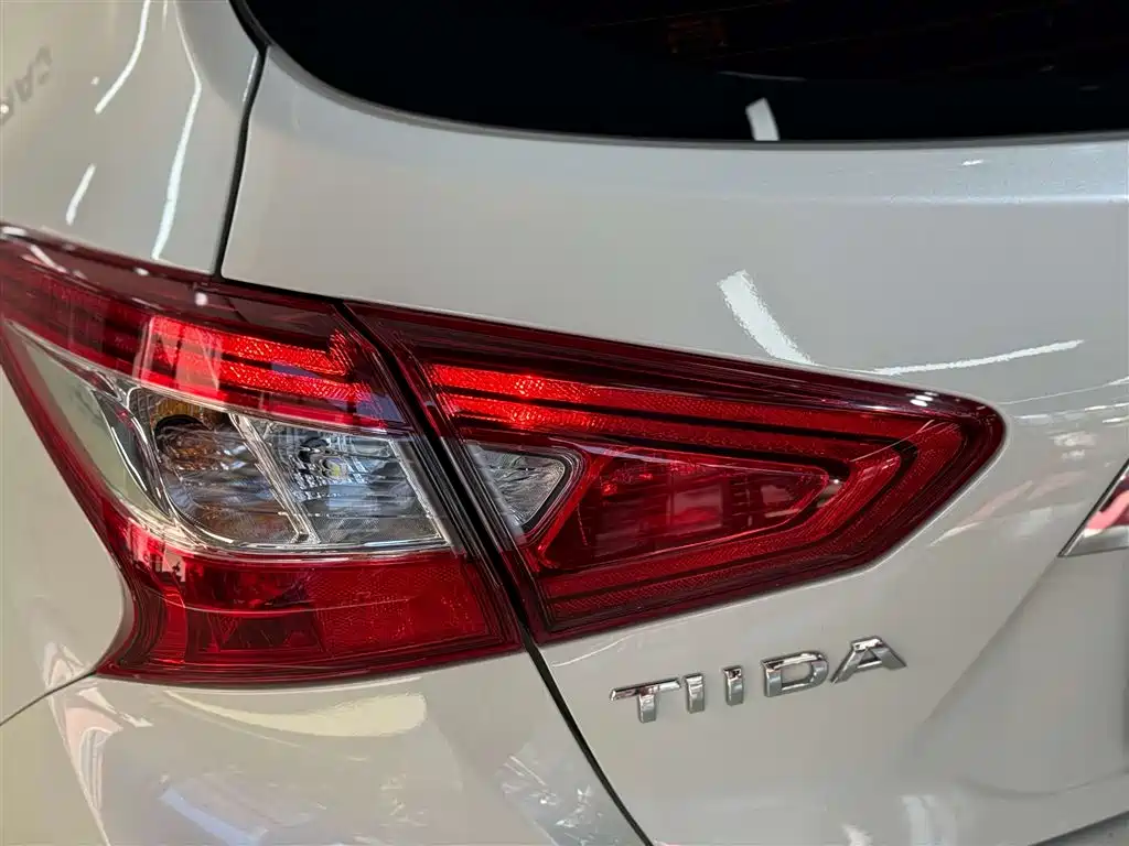 Nissan Tiida 2022 — фото 9