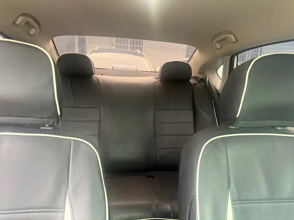 Nissan Sylphy 2025 — фото 13