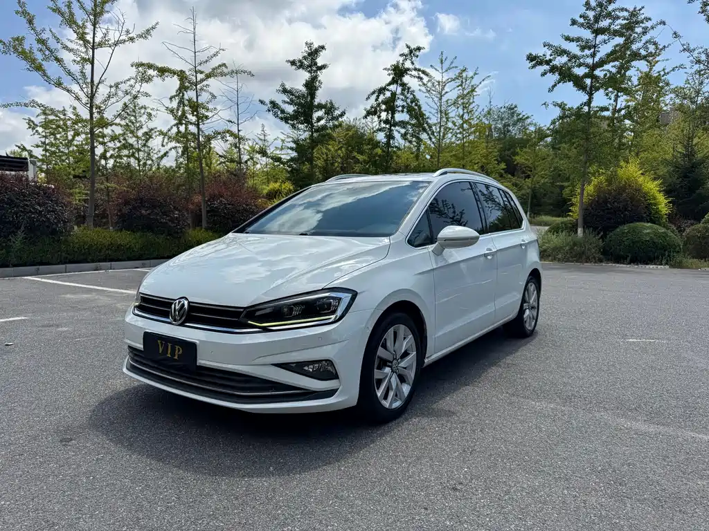Volkswagen Golf Jialu 2019 — фото 1