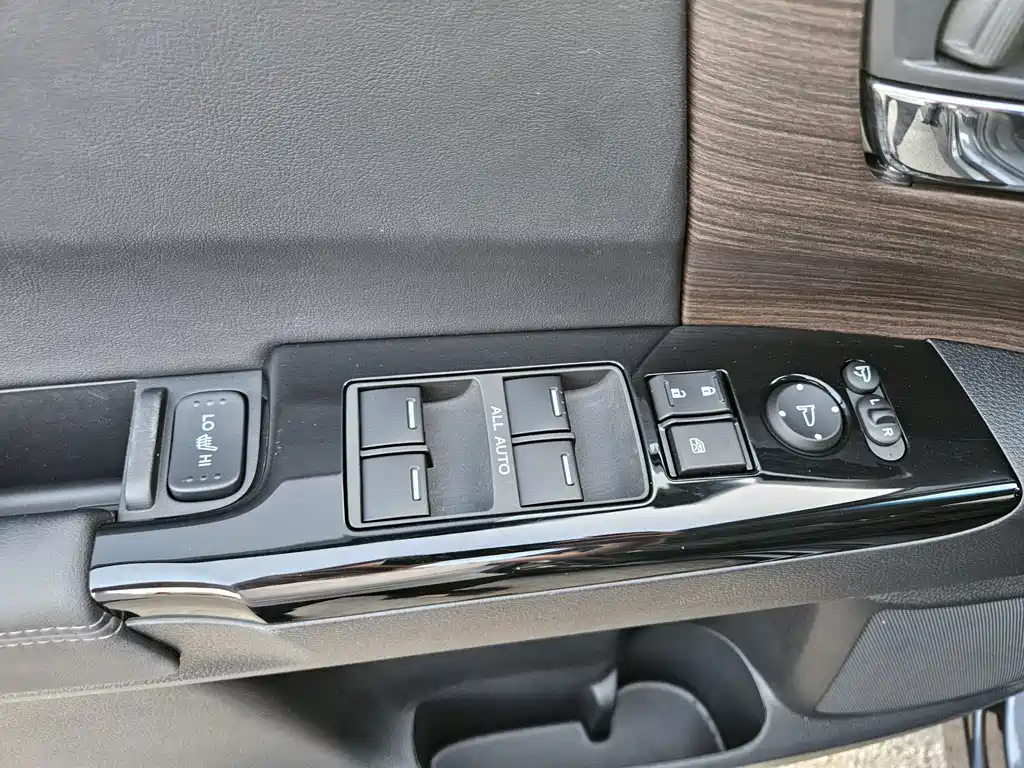 Honda Odyssey 2023 — фото 23