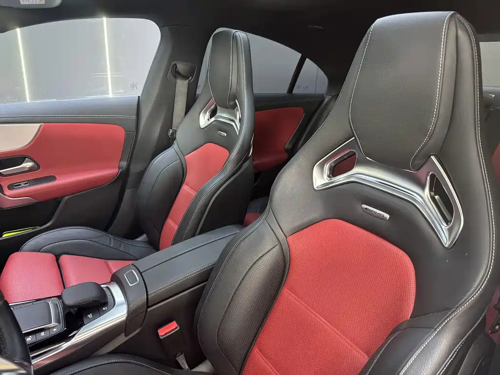 Mercedes-Benz CLA AMG 2021 — фото 6