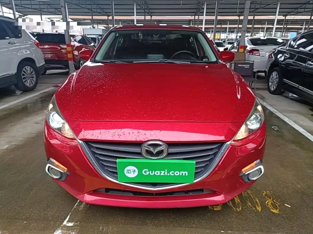Mazda 3 Axela 2015