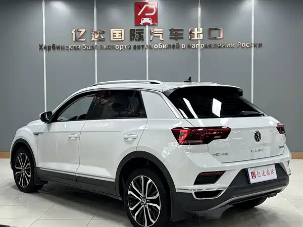 Volkswagen T-Roc 2023