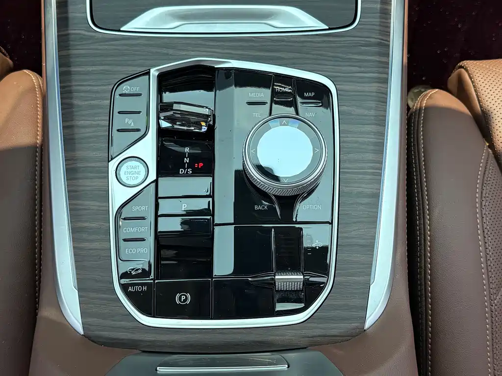 BMW X7 2023 — фото 15