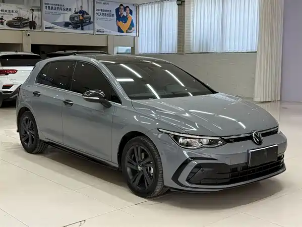 Volkswagen Golf 2023