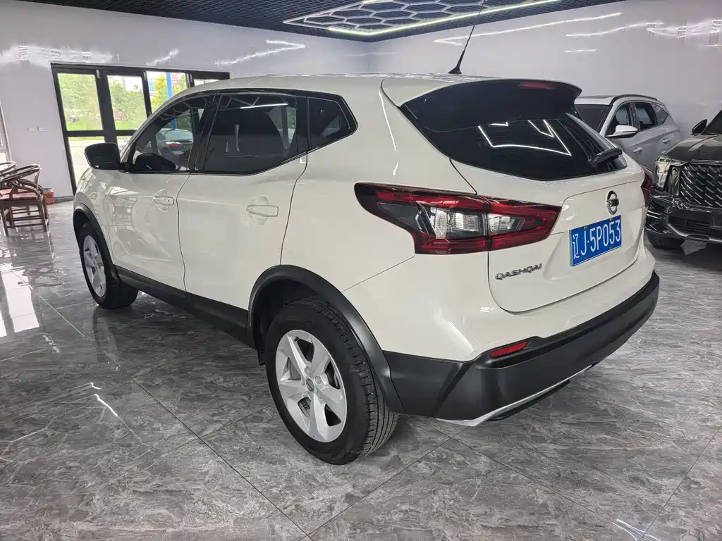 Nissan Qashqai 2022 — фото 4