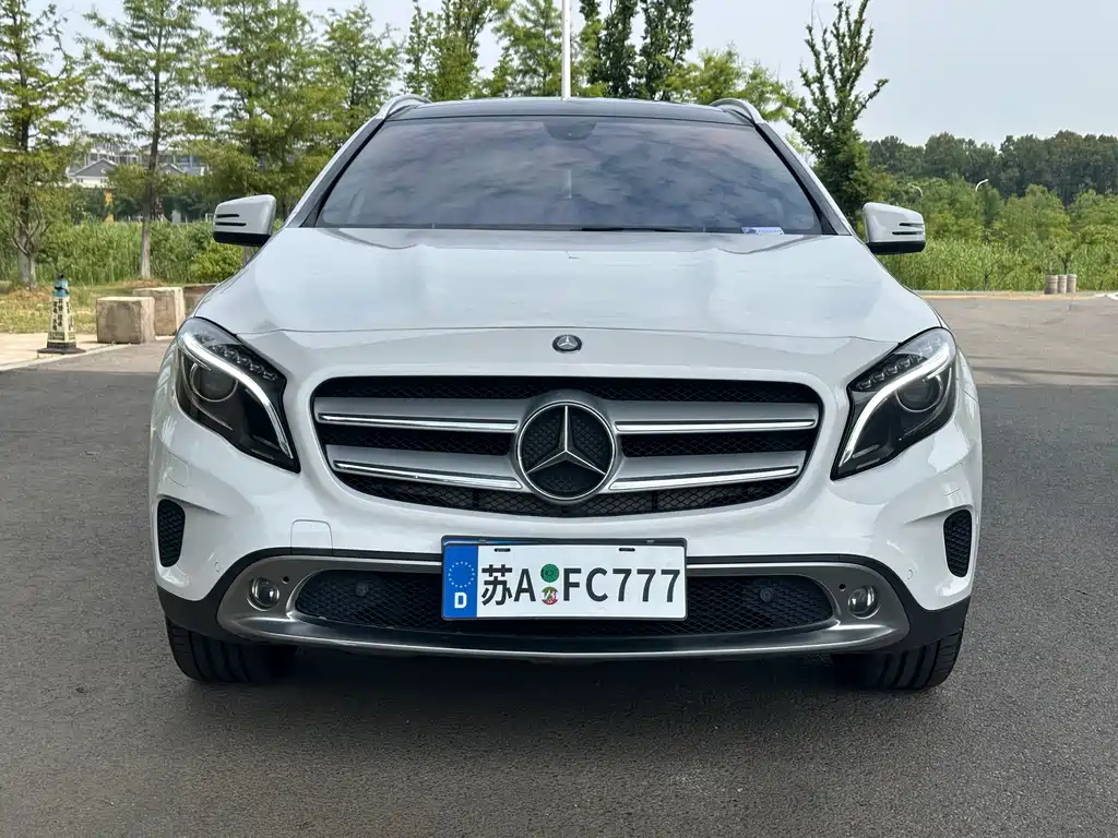 Mercedes-Benz GLA 2015 — фото 2
