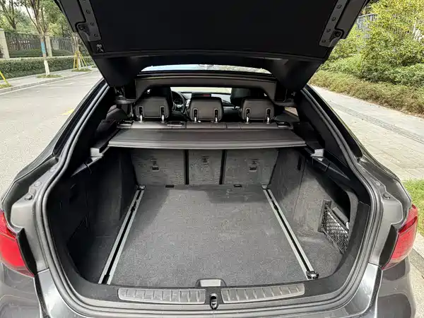 BMW 3 Series GT 2019
