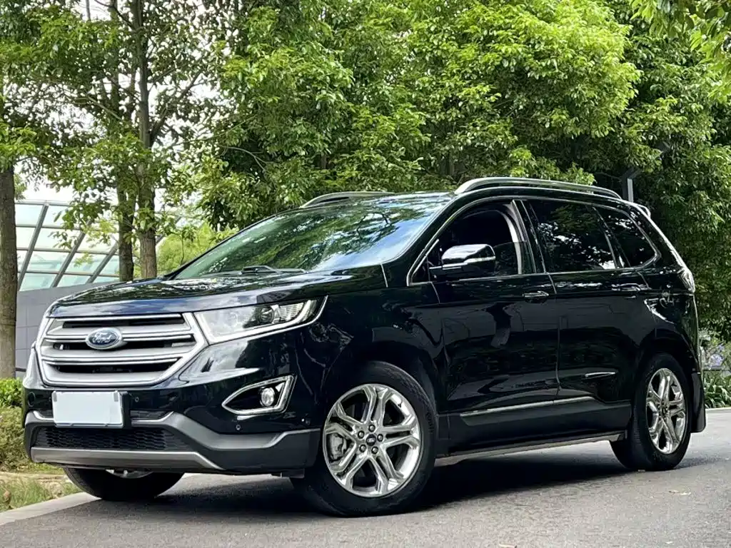 Ford Edge 2018 — фото 1