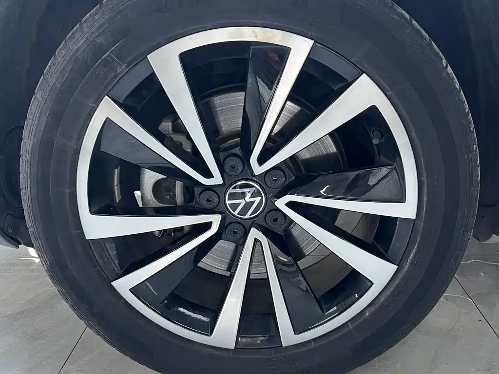 Volkswagen Tharu 2022 — фото 14