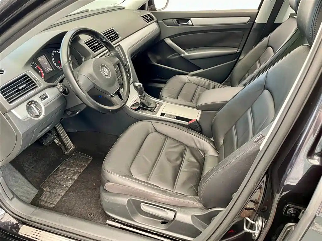 Volkswagen Passat 2013