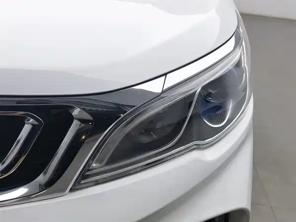 Geely Vision X3 2019
