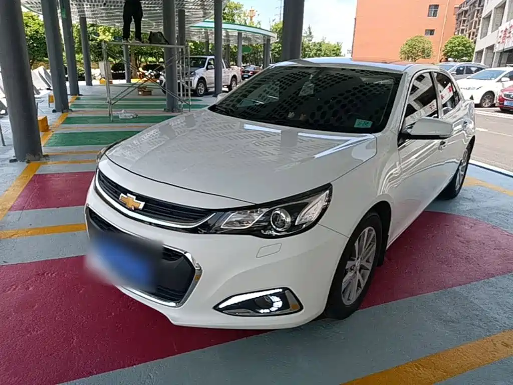 Chevrolet Malibu 2018 — фото 2