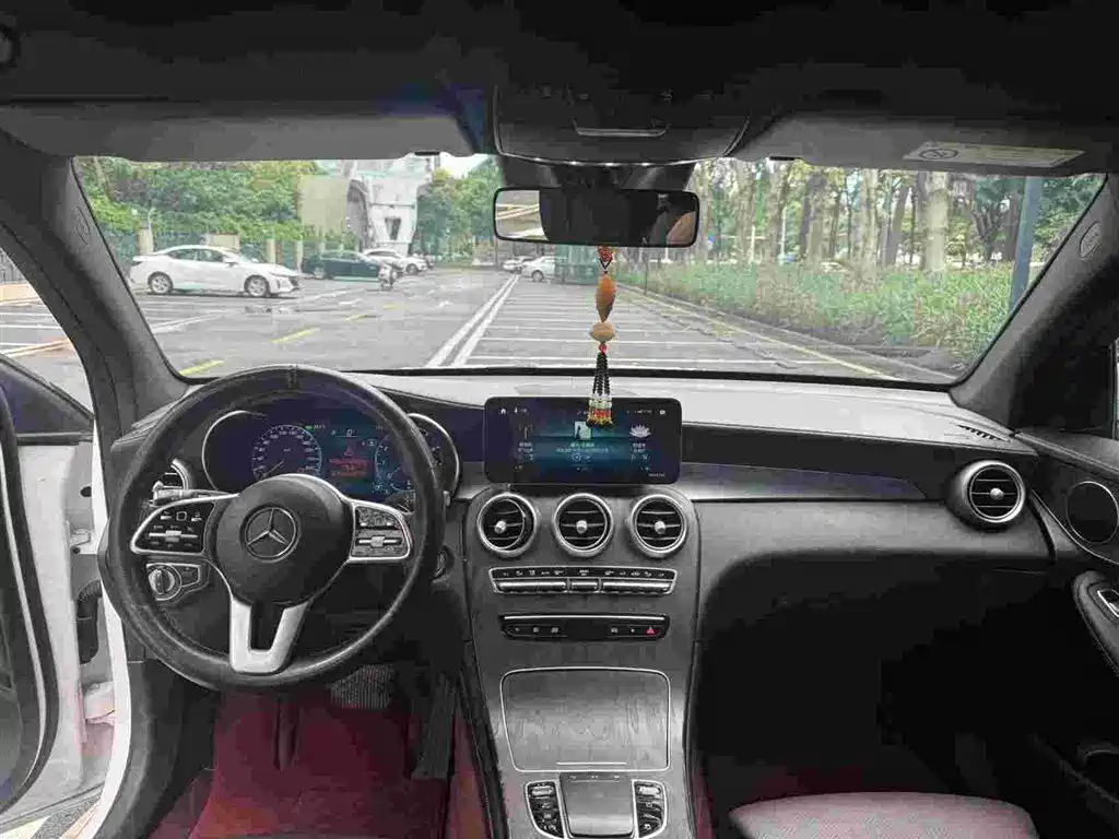 Mercedes-Benz GLC 2020