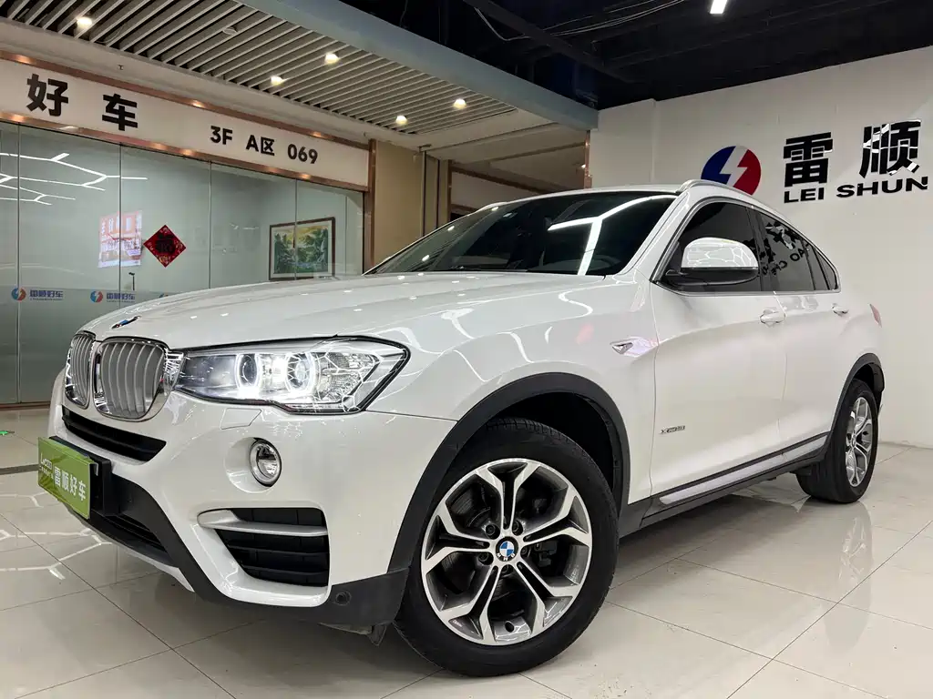 BMW X4 2016 — фото 1