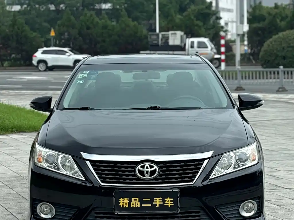 Toyota Camry 2014