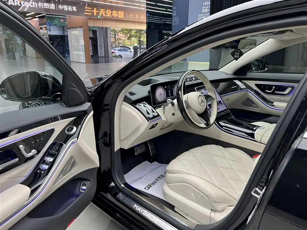 Mercedes-Benz Maybach S-Class 2023 — фото 23