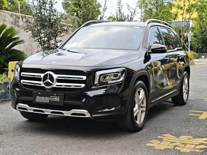 Mercedes-Benz GLB 2019 — фото 1