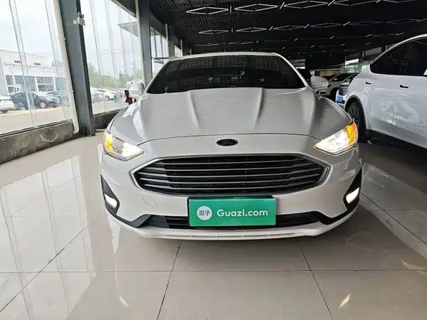 Ford Mondeo 2021