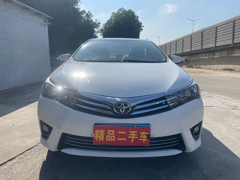 Toyota Corolla 2015