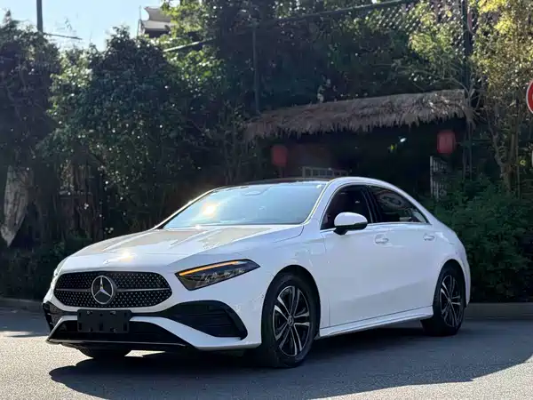 Mercedes-Benz A-Class 2023