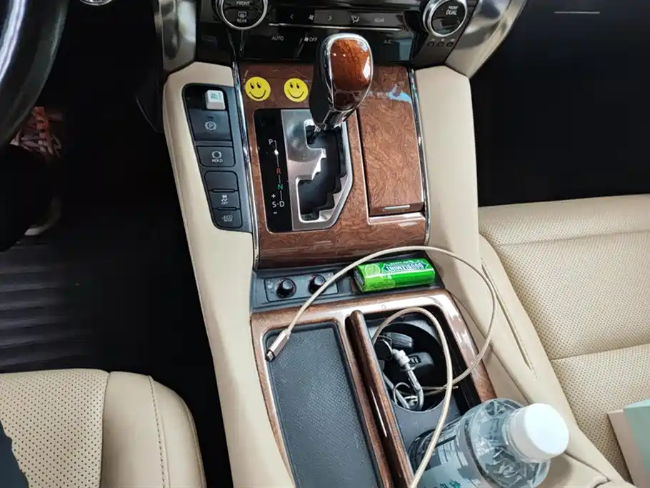 Toyota Alphard 2016 — фото 16