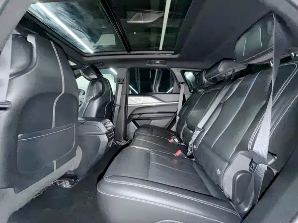 Cadillac XT5 2025