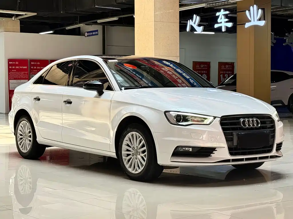 Audi A3 2015 — фото 3