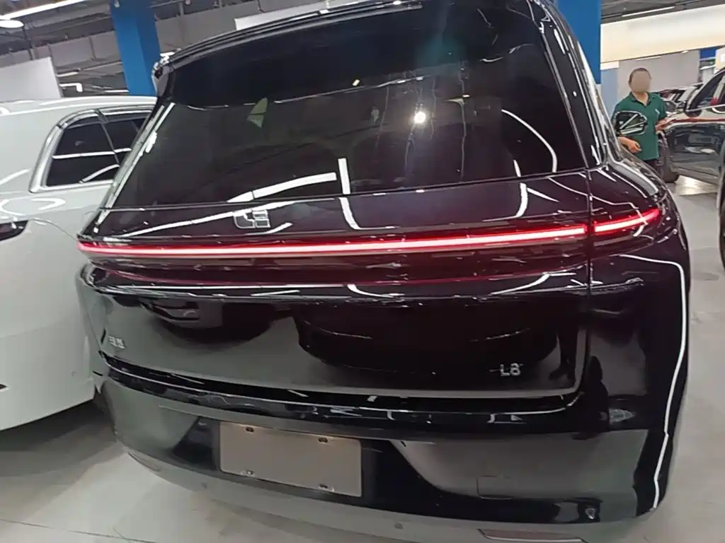 Li Auto Li L8 2023