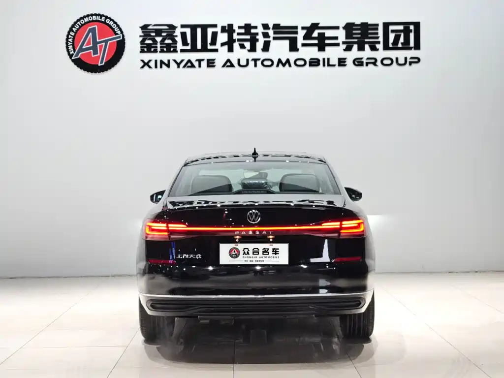Volkswagen Passat — фото 6