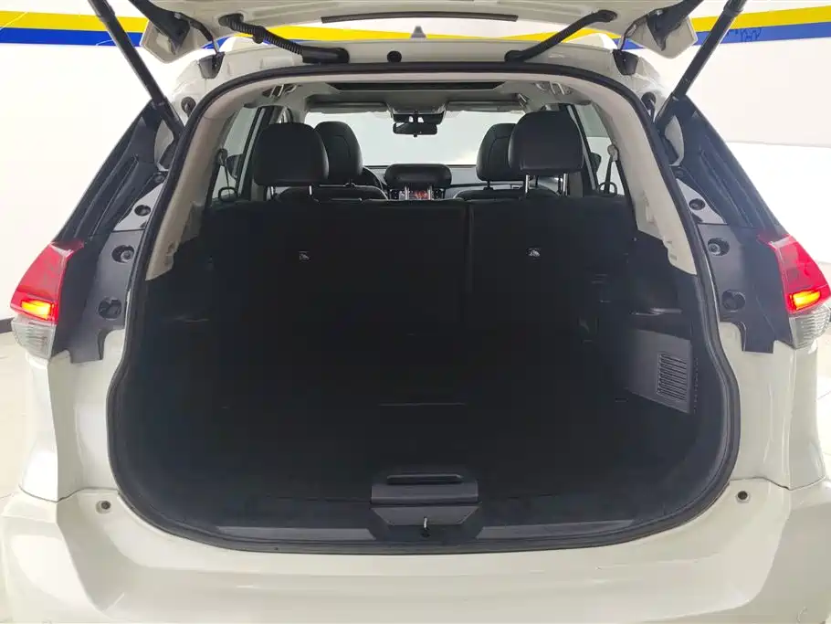 Nissan X-Trail 2021 — фото 4