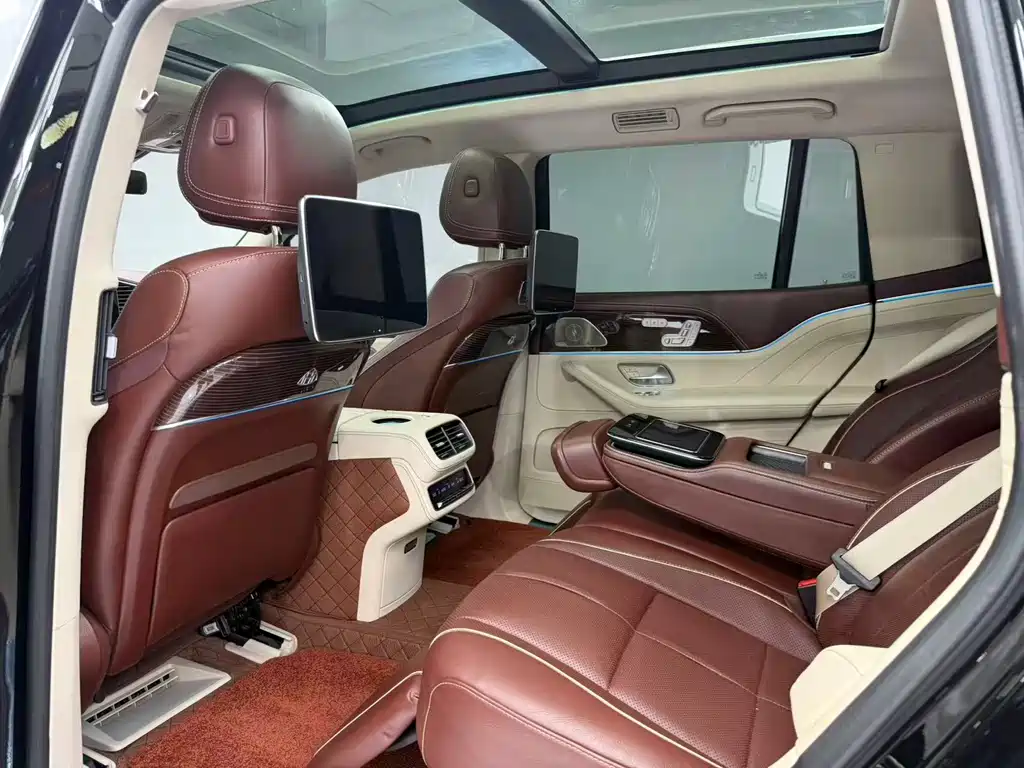 Mercedes-Benz GLS 2022 — фото 6