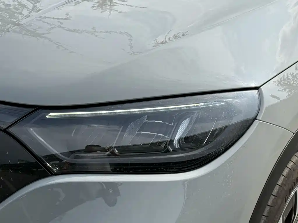Mercedes-Benz EQE SUV 2023