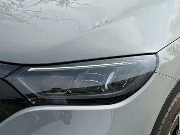 Mercedes-Benz EQE SUV 2023