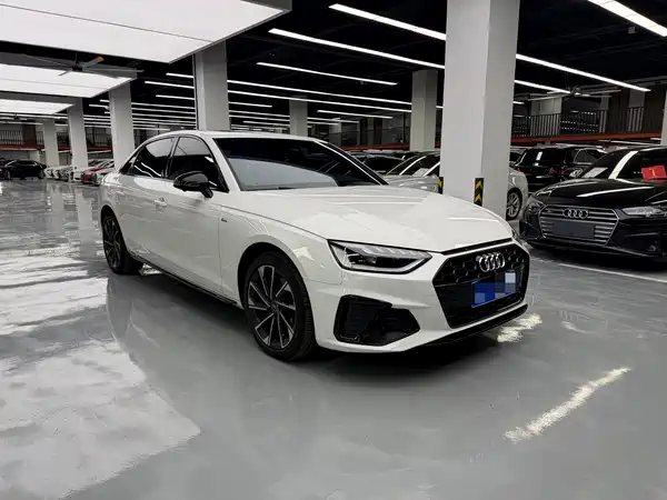 Audi A4L 2023